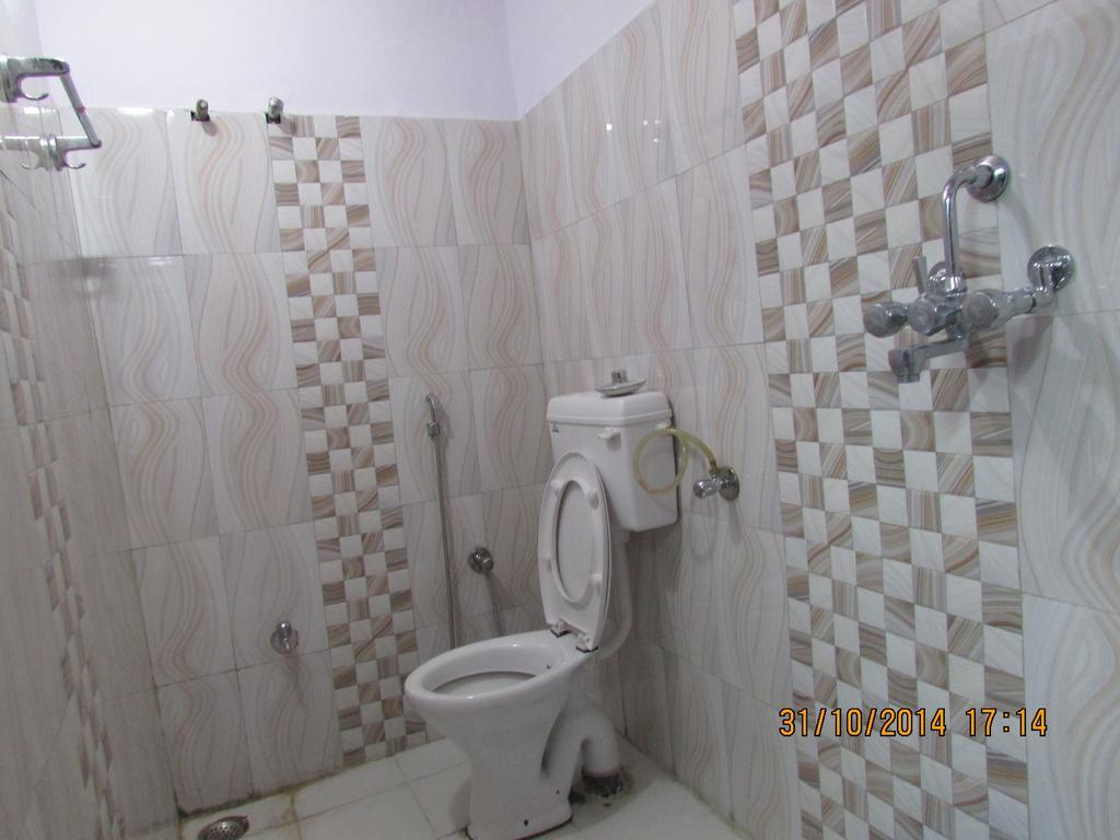 Radha Krishna Home Bénarès Extérieur photo